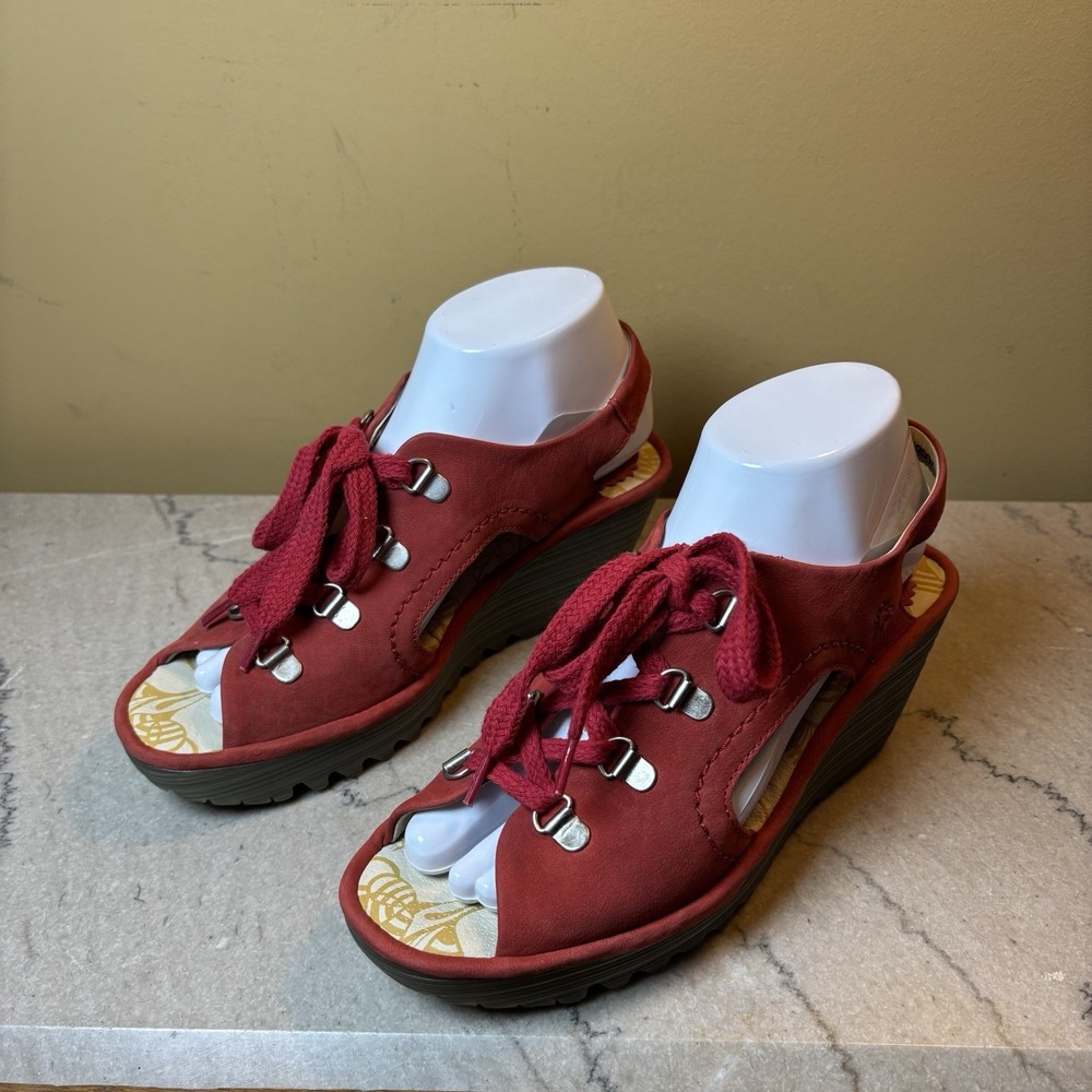 Fly London Womens Ylfa Wedge‎ Slingback Sandals Size 38/7.5 Red Nubuck Lace Up